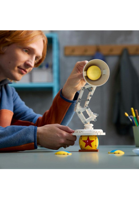 | Disney Pixar Luxo Jr.
